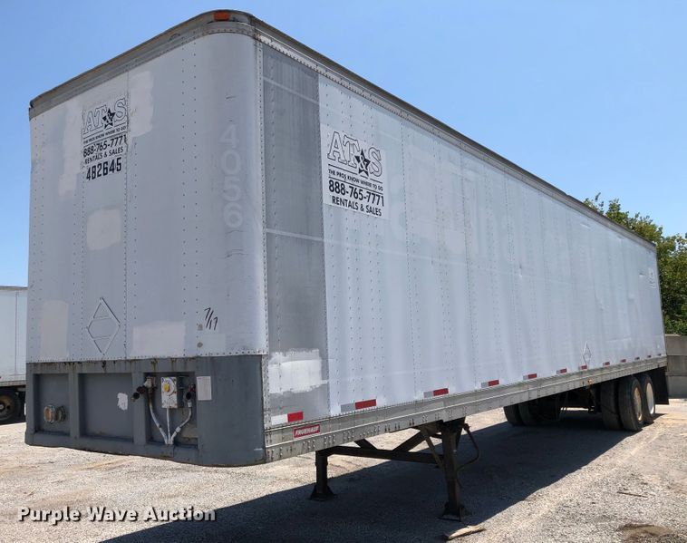 image for item G1853 1986 Fruehauf dry van trailer