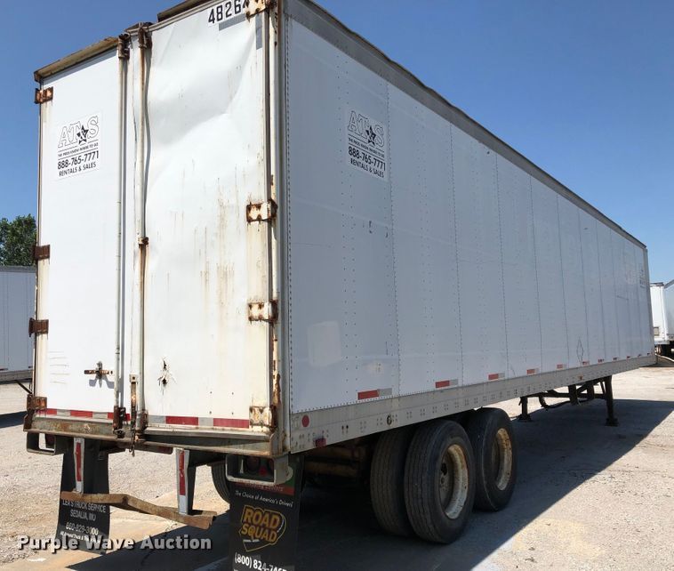 image for item G1853 1986 Fruehauf dry van trailer