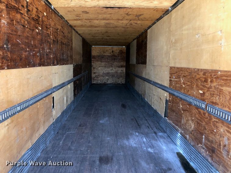 image for item G1866 1986 Stoughton dry van trailer