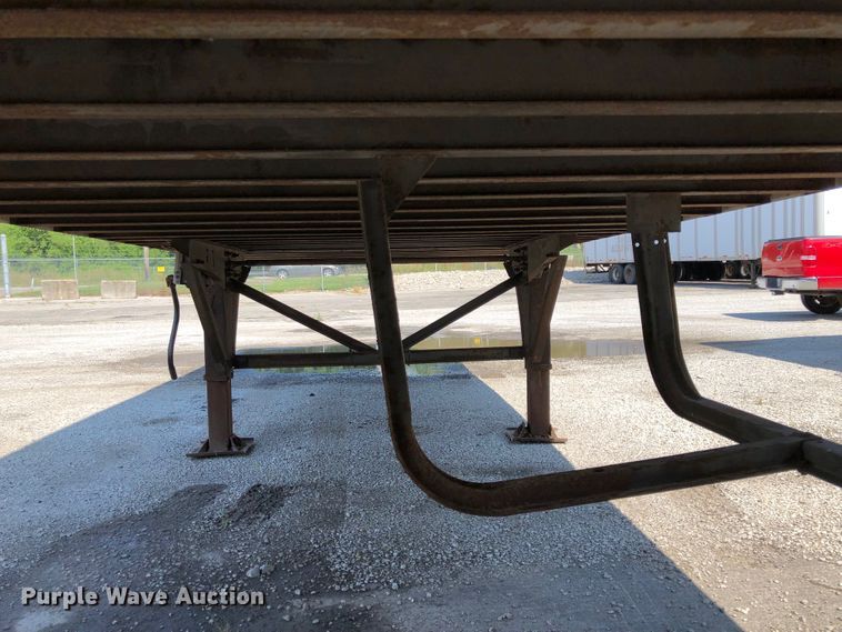 image for item G1867 1992 Wabash dry van trailer