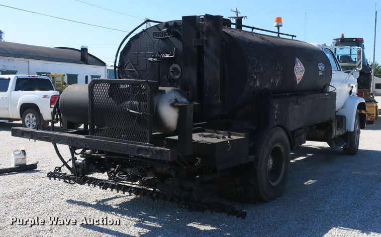 image for item DB10236 1983 GMC TopKick 7000 oil distributor truck