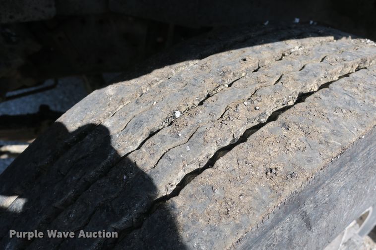 image for item DB10236 1983 GMC TopKick 7000 oil distributor truck