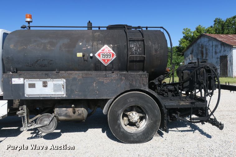 image for item DB10236 1983 GMC TopKick 7000 oil distributor truck