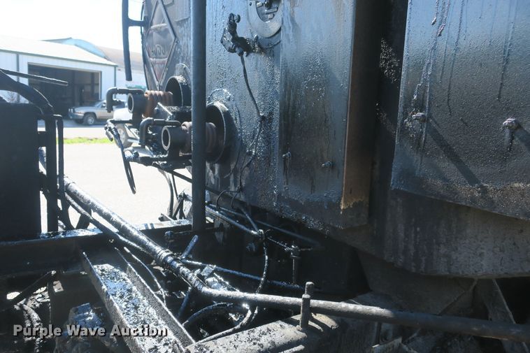 image for item DB10236 1983 GMC TopKick 7000 oil distributor truck