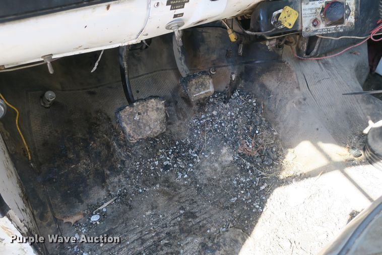 image for item DB10236 1983 GMC TopKick 7000 oil distributor truck