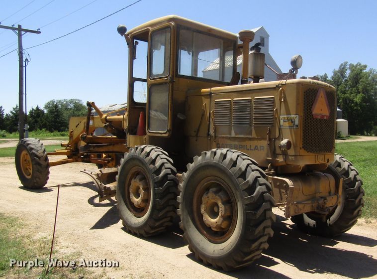 image for item DB4971 1963 Caterpillar 12E rigid frame motor grader
