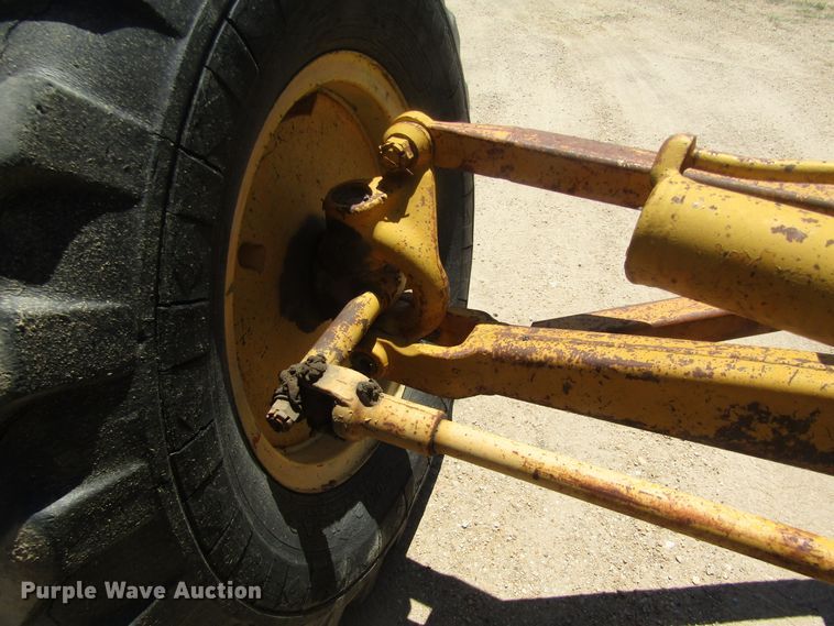 image for item DB4971 1963 Caterpillar 12E rigid frame motor grader