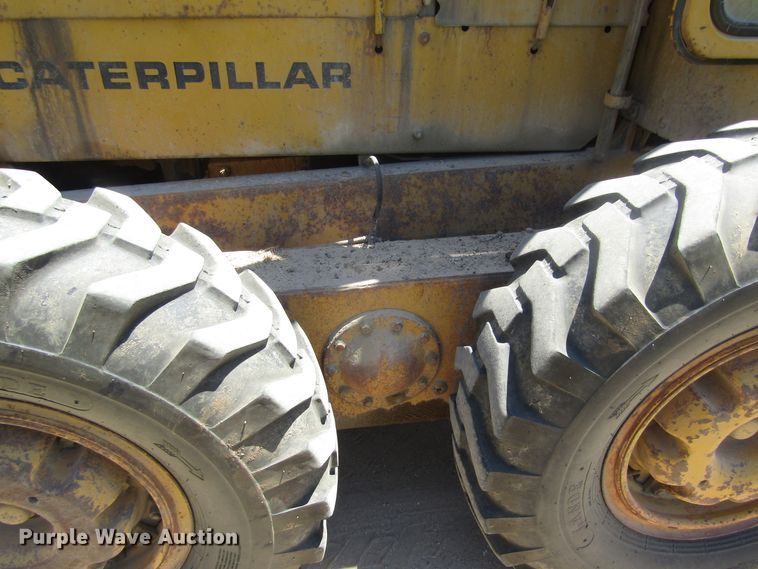 image for item DB4971 1963 Caterpillar 12E rigid frame motor grader