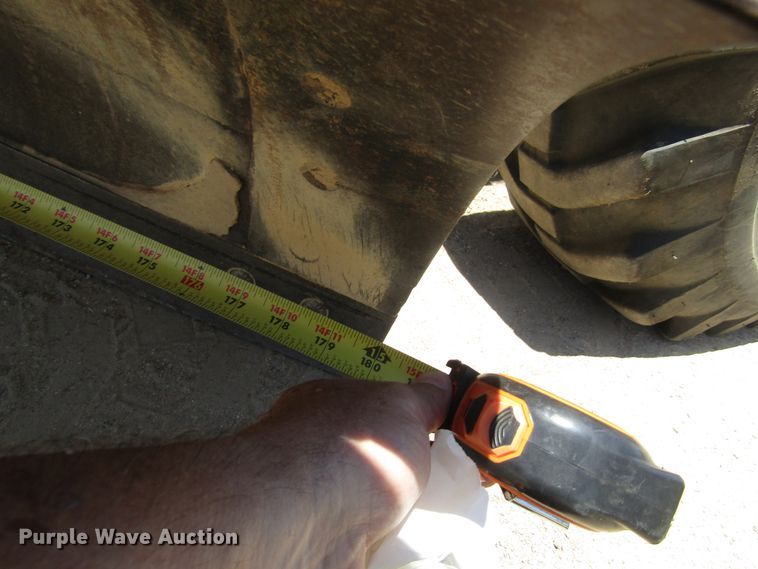 image for item DB4971 1963 Caterpillar 12E rigid frame motor grader