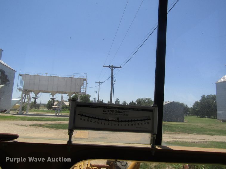 image for item DB4971 1963 Caterpillar 12E rigid frame motor grader