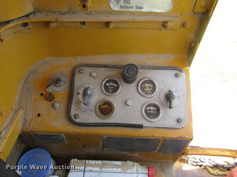 image for item DB4971 1963 Caterpillar 12E rigid frame motor grader