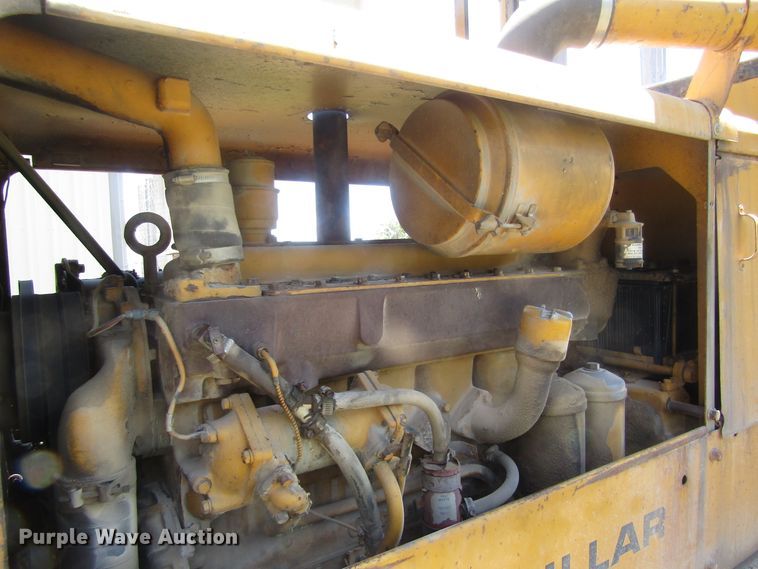image for item DB4971 1963 Caterpillar 12E rigid frame motor grader