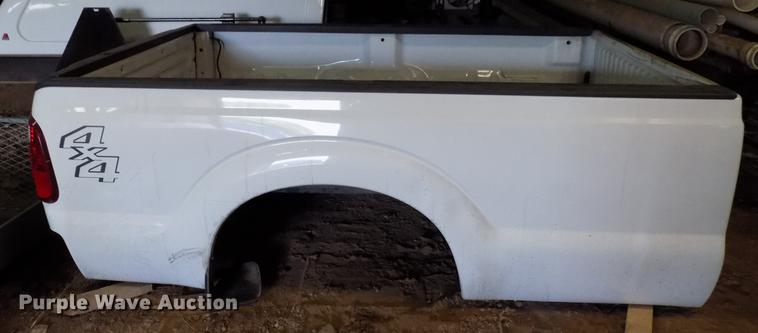 image for item DB9738 Ford F250 pickup truck bed