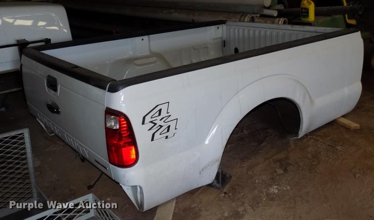 image for item DB9738 Ford F250 pickup truck bed