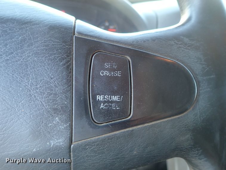 image for item DC1401 2006 International 4300 dump truck