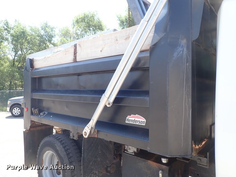 image for item DC1401 2006 International 4300 dump truck