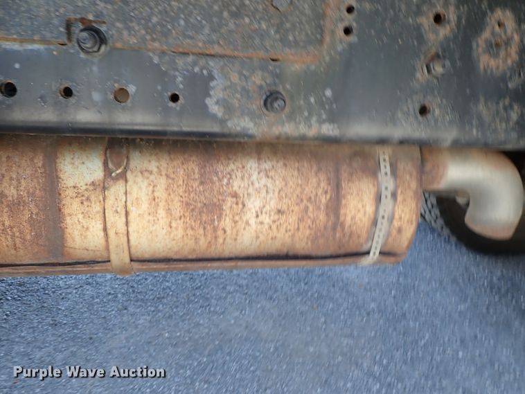 image for item DC1401 2006 International 4300 dump truck