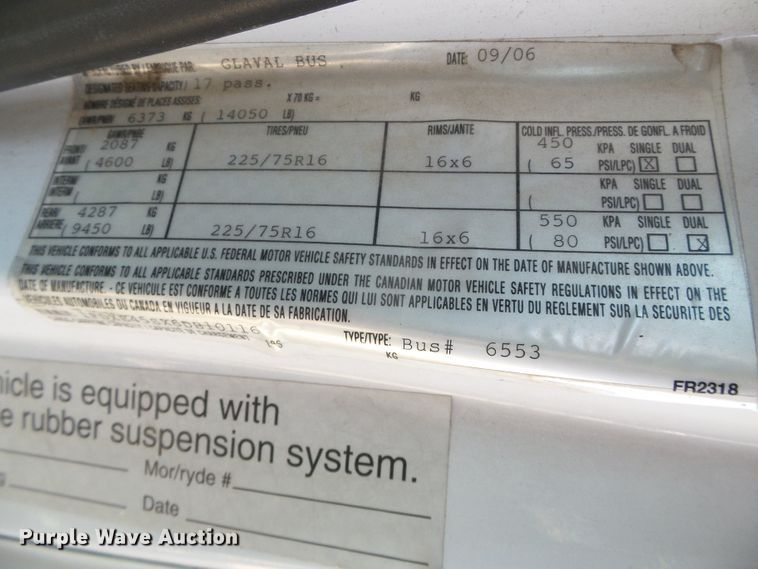 image for item DC5030 2006 Ford Econoline E450 Super Duty shuttle bus