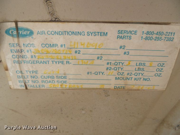 image for item DC5031 2006 Ford Econoline E450 Super Duty shuttle bus