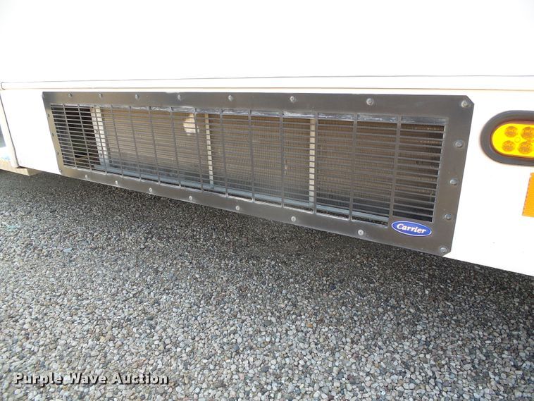 image for item DC5032 2008 Ford Econoline E450 Super Duty shuttle bus