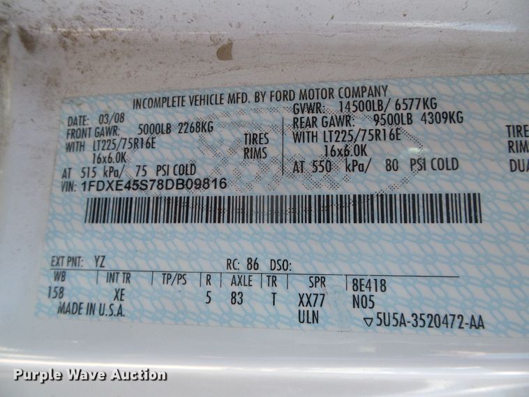 image for item DC5032 2008 Ford Econoline E450 Super Duty shuttle bus