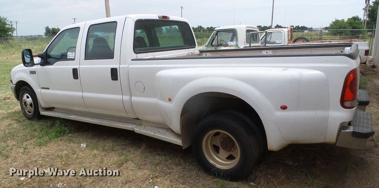 image for item DC5047 1999 Ford F350 Super Duty Crew Cab pickup truck