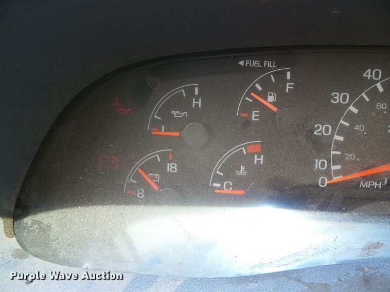 image for item DC5047 1999 Ford F350 Super Duty Crew Cab pickup truck