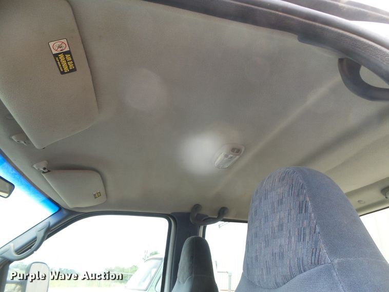 image for item DC5047 1999 Ford F350 Super Duty Crew Cab pickup truck