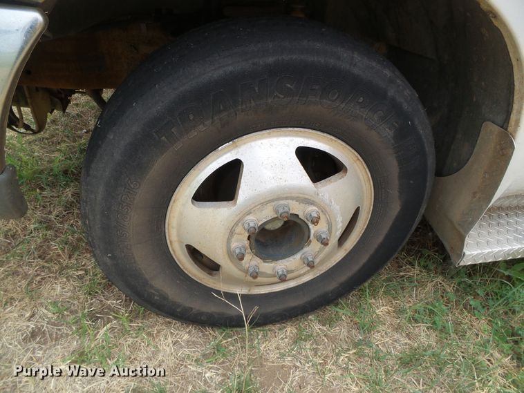 image for item DC5047 1999 Ford F350 Super Duty Crew Cab pickup truck