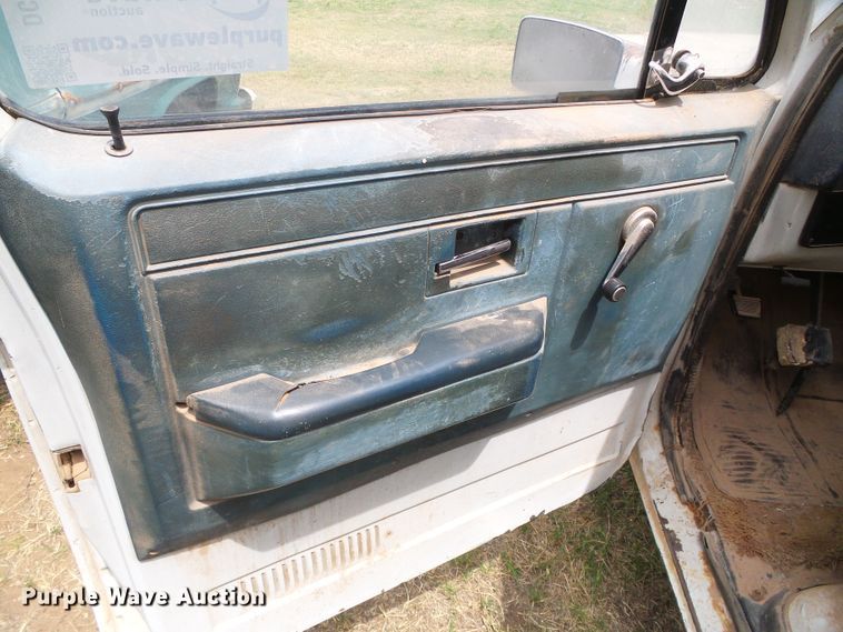 image for item DC5049 1983 Chevrolet C10 pickup truck