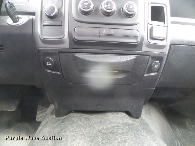 image for item DC5084 2013 Dodge Ram 1500 Crew Cab pickup truck