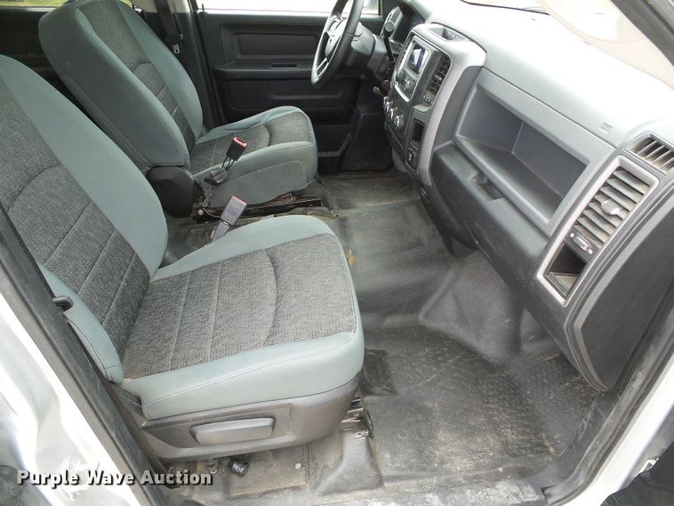 image for item DC5084 2013 Dodge Ram 1500 Crew Cab pickup truck