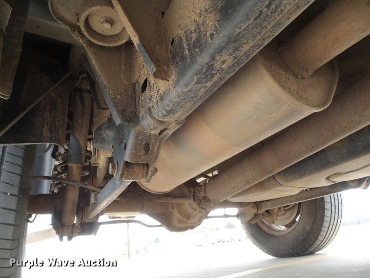 image for item DC5084 2013 Dodge Ram 1500 Crew Cab pickup truck