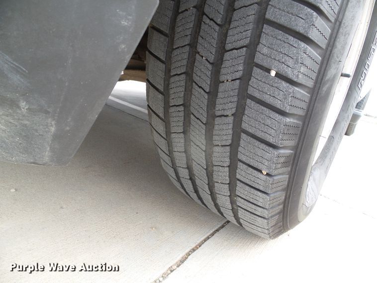 image for item DC5084 2013 Dodge Ram 1500 Crew Cab pickup truck