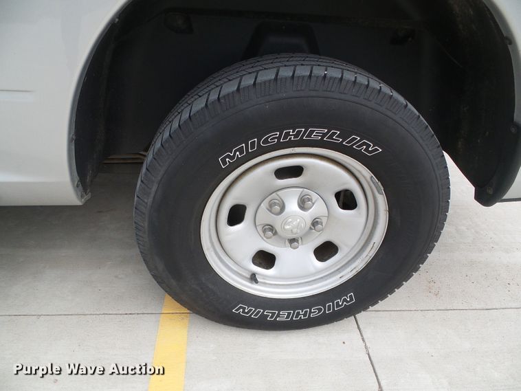 image for item DC5084 2013 Dodge Ram 1500 Crew Cab pickup truck