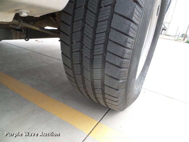 image for item DC5084 2013 Dodge Ram 1500 Crew Cab pickup truck