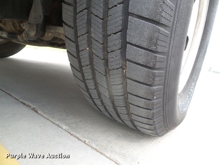 image for item DC5084 2013 Dodge Ram 1500 Crew Cab pickup truck