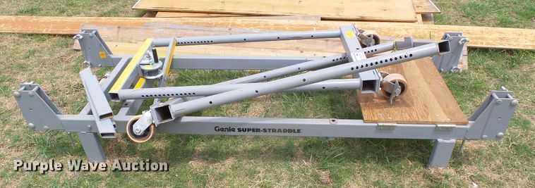 image for item DC5089 Genie SS-30 Super Straddler work platform