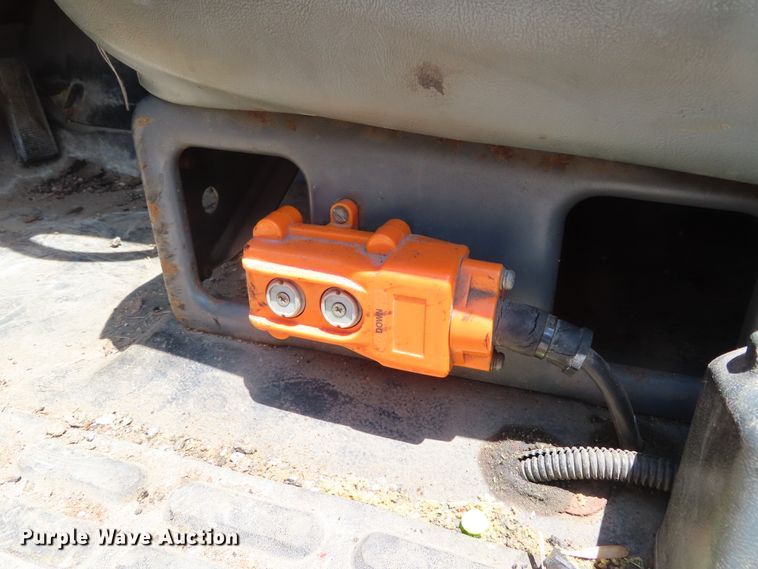 image for item DD6224 1997 GMC C6500 Crew Cab dump truck