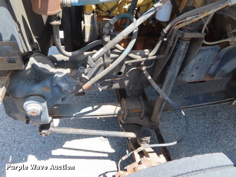 image for item DD6224 1997 GMC C6500 Crew Cab dump truck