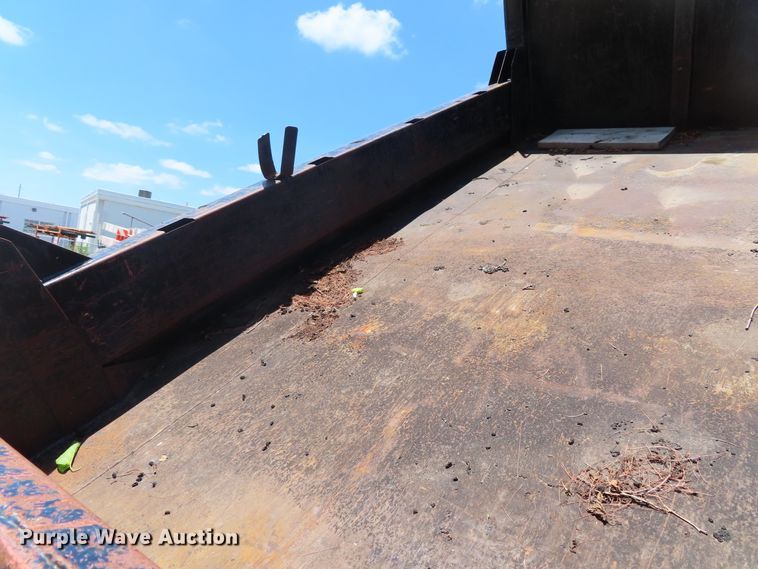 image for item DD6224 1997 GMC C6500 Crew Cab dump truck