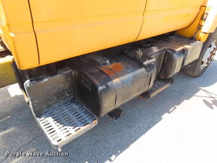 image for item DD6224 1997 GMC C6500 Crew Cab dump truck