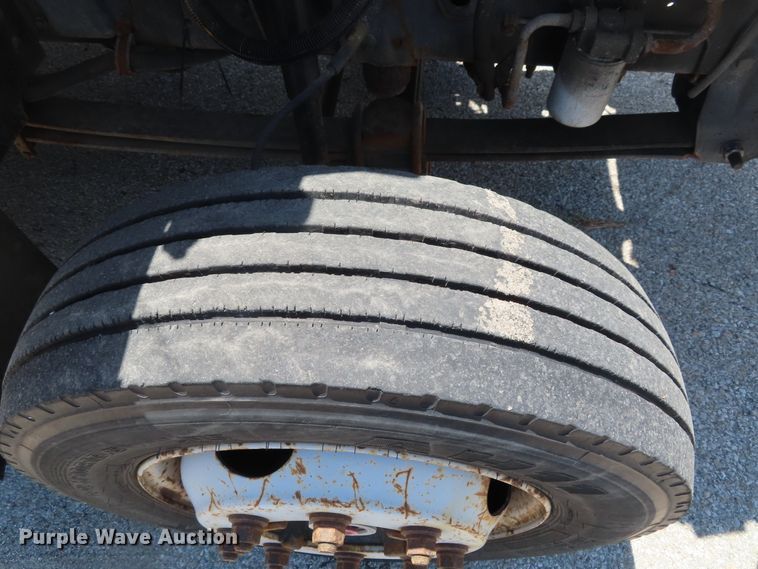 image for item DD6224 1997 GMC C6500 Crew Cab dump truck