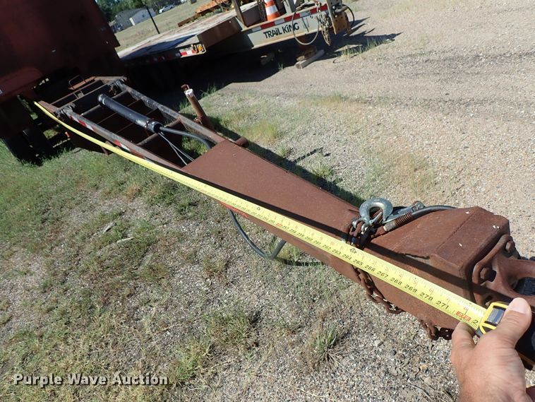 image for item DE5477 1995 Davis end dump pup trailer