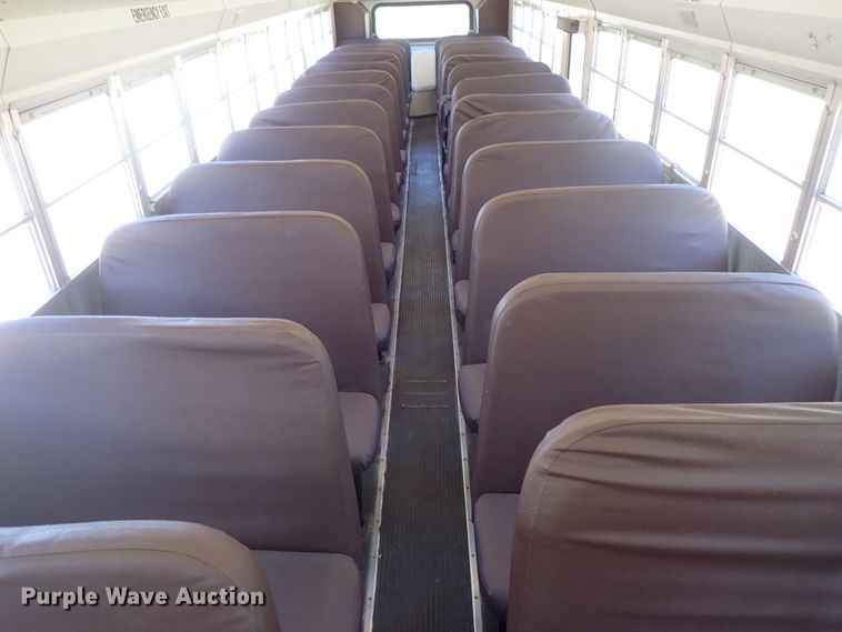 image for item DE5483 1996 International school bus