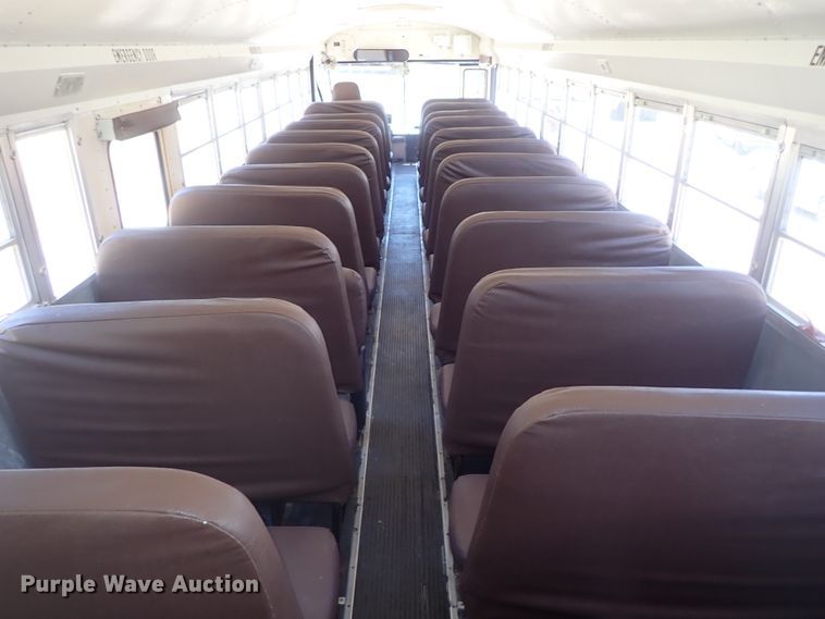 image for item DE5483 1996 International school bus