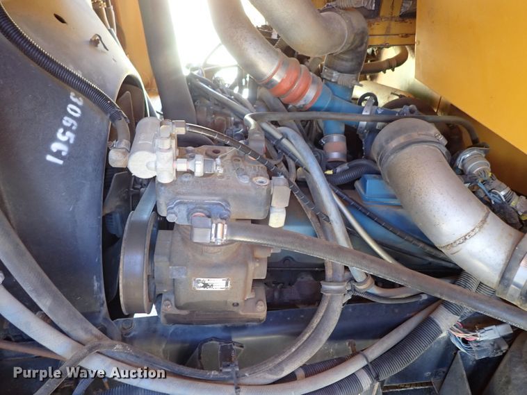 image for item DE5483 1996 International school bus