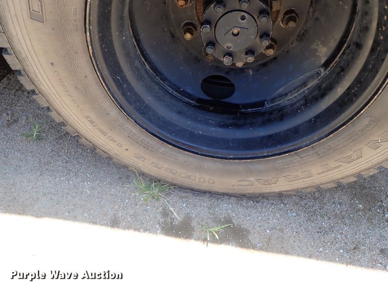 image for item DE5483 1996 International school bus