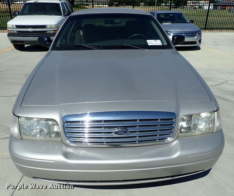 image for item DE5487 2008 Ford Crown Victoria Police Interceptor