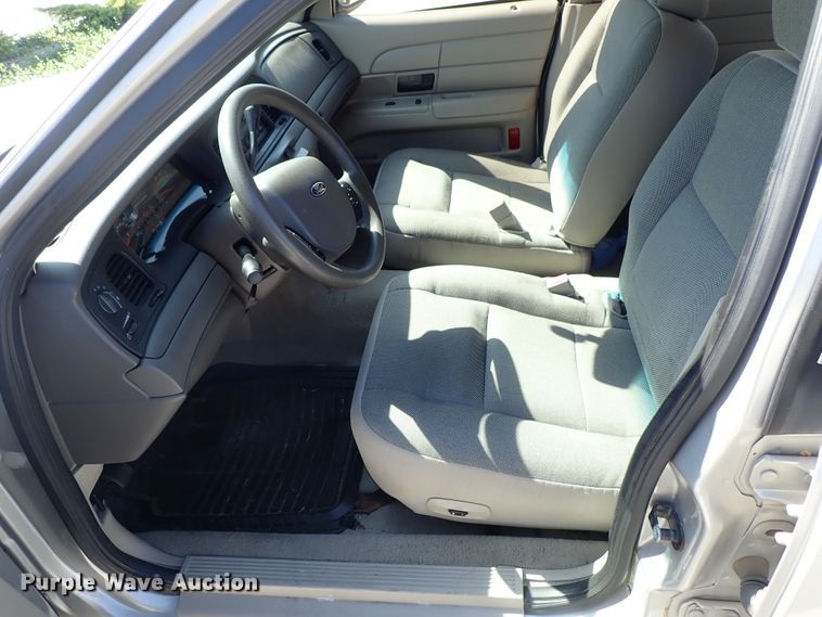 image for item DE5487 2008 Ford Crown Victoria Police Interceptor